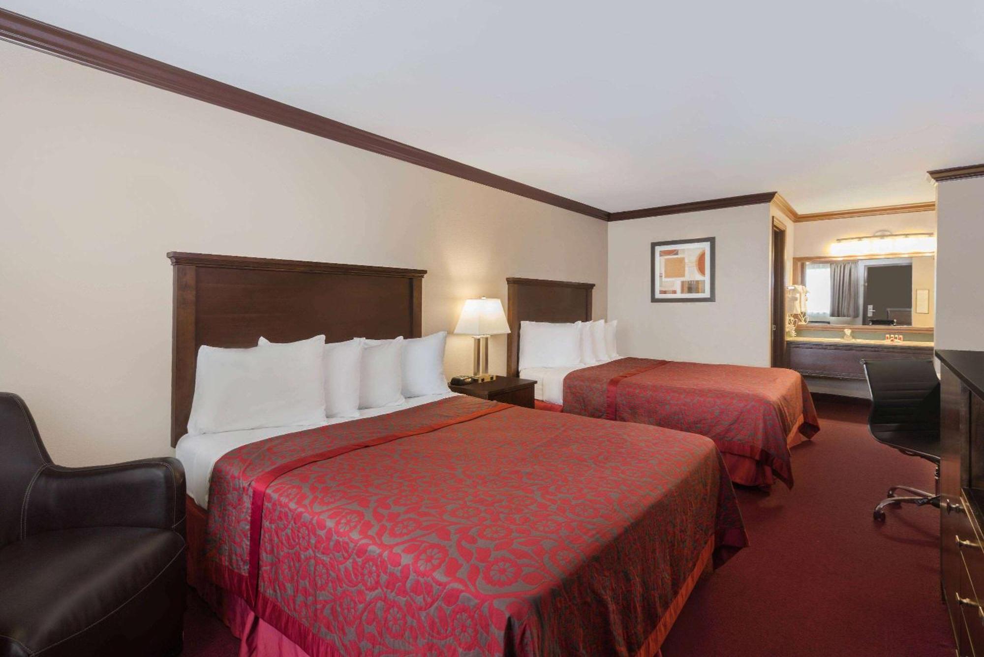 Days Inn By Wyndham Auburn Luaran gambar