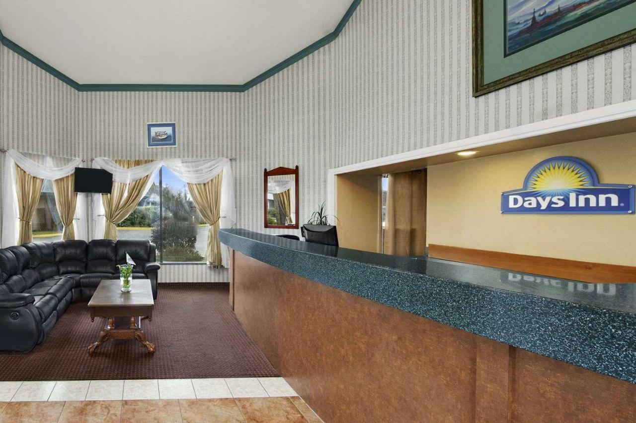 Days Inn By Wyndham Auburn Luaran gambar