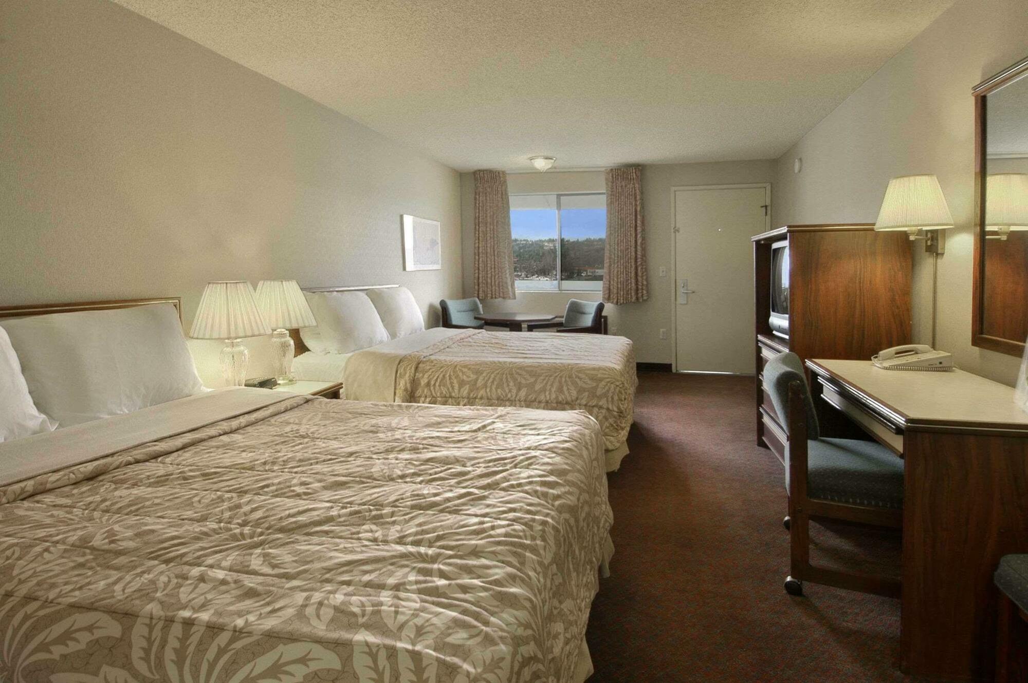 Days Inn By Wyndham Auburn Luaran gambar